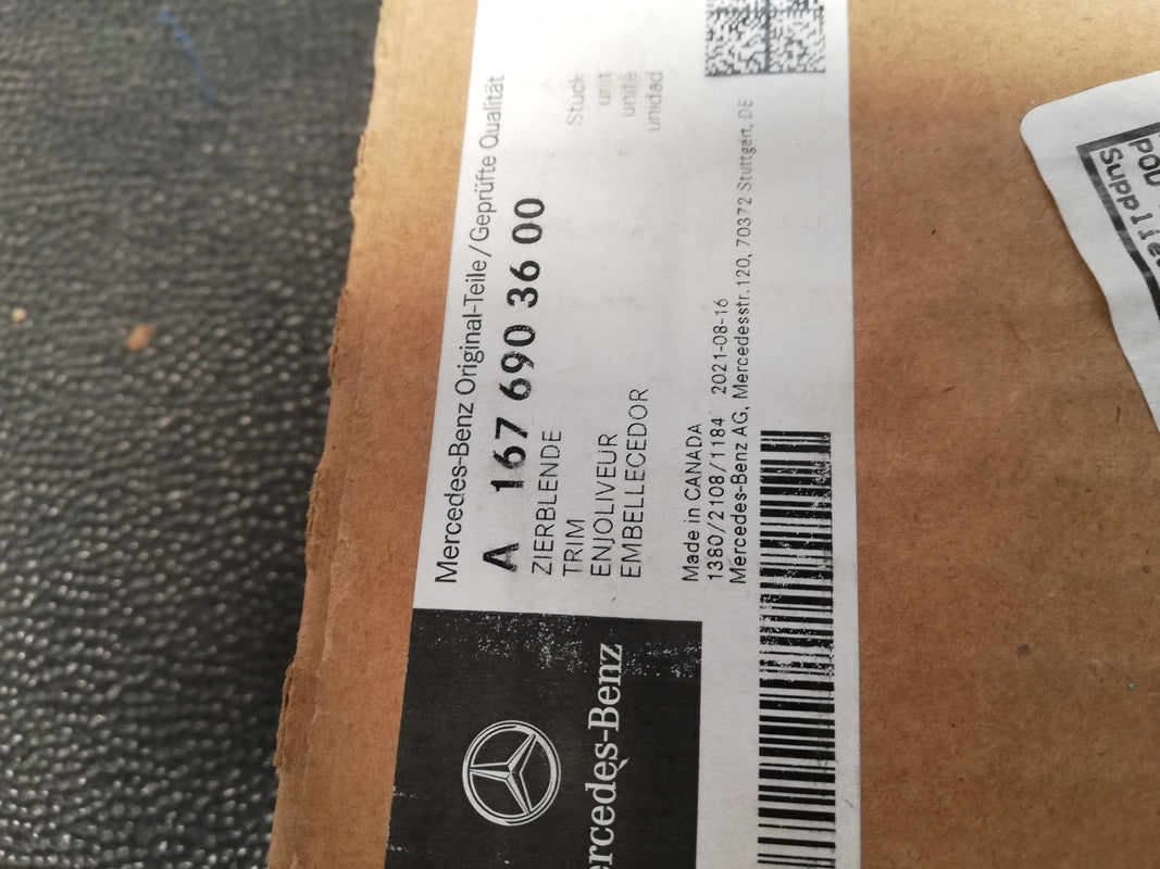 Mercedes-Benz GLE W167 2019 Right Rear Door Blackout Moulding