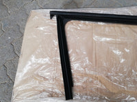 Volkswagen Polo Comfortline 2021 Right Front Window Guide
