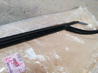 Volkswagen Polo Comfortline 2021 Right Front Window Guide