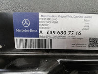 Mercedes-Benz V-Class Vito, W639 115 CDI 2009 Right Door Lock Striker Reinforcement