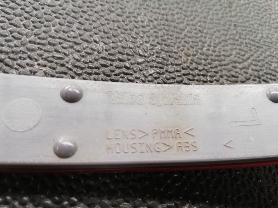 Mercedes-Benz GLE W166, 350D 2016 Left Rear Bumper Reflector