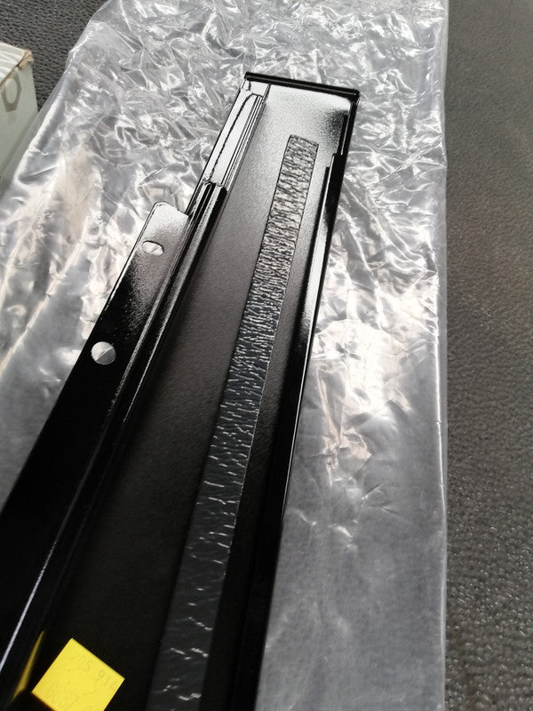 Mercedes-Benz C-Class W205, C180-C250 / C220 2018 Right Front Door Blackout Moulding