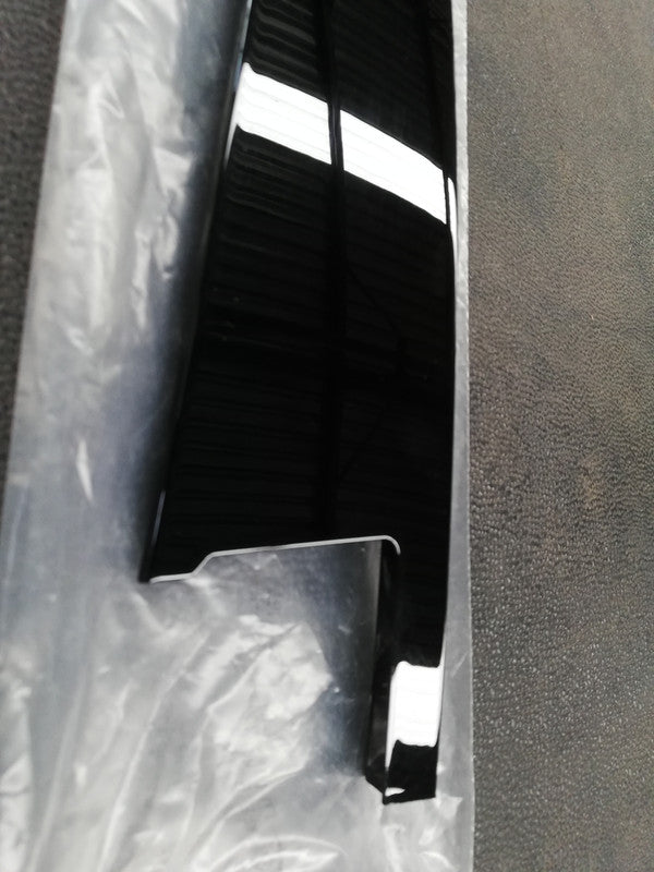 Mercedes-Benz C-Class W205. C220d 2018 Left Front Door Blackout Moulding