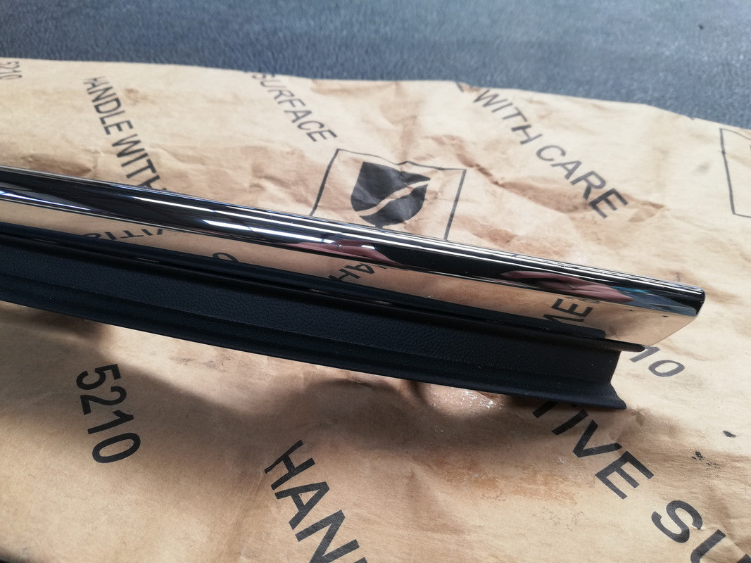 Volkswagen Golf 7 Front Bumper Left Lower Grille Trim