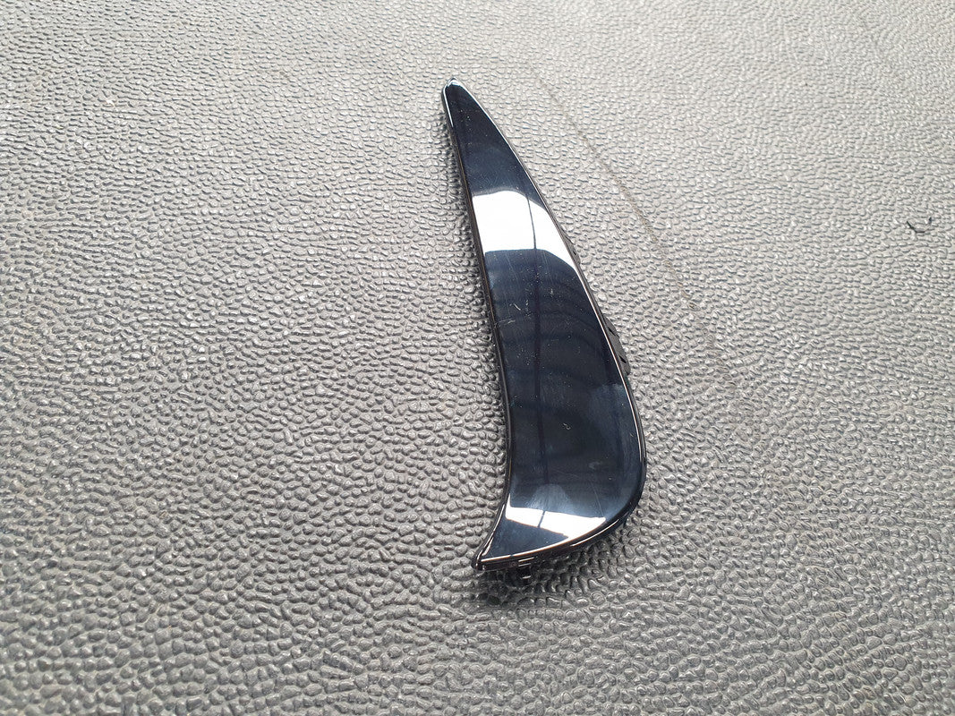 Mercedes-Benz C-Class C180-C250 2022 Left Front Bumper Trim Cover