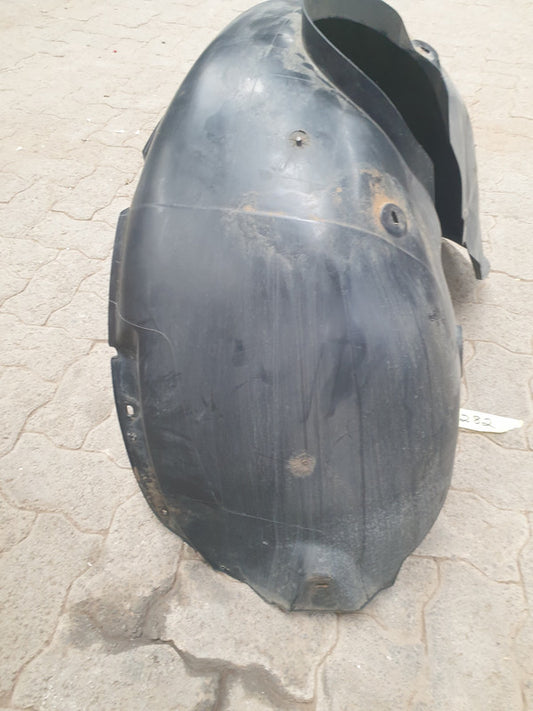 Volkswagen Up 2016 Left Front Fender Liner