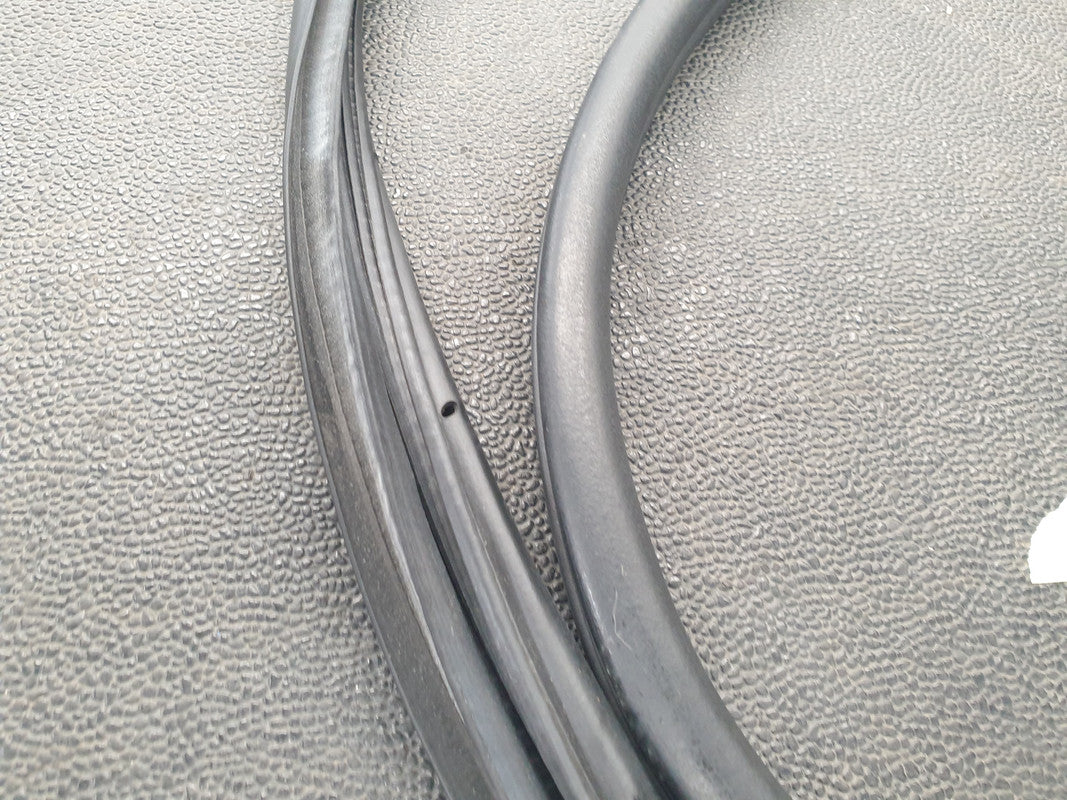 Haval Jolion 1.5T 2021 Right Front Door Rubber Inner Frame