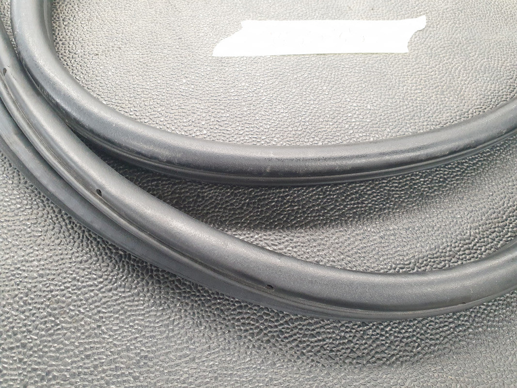 Haval Jolion 1.5T 2021 Right Front Door Rubber Inner Frame