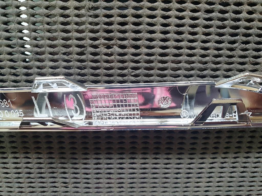 Mercedes-Benz CLA W117 Left Front Radiator Grille Chrome Trim Moulding