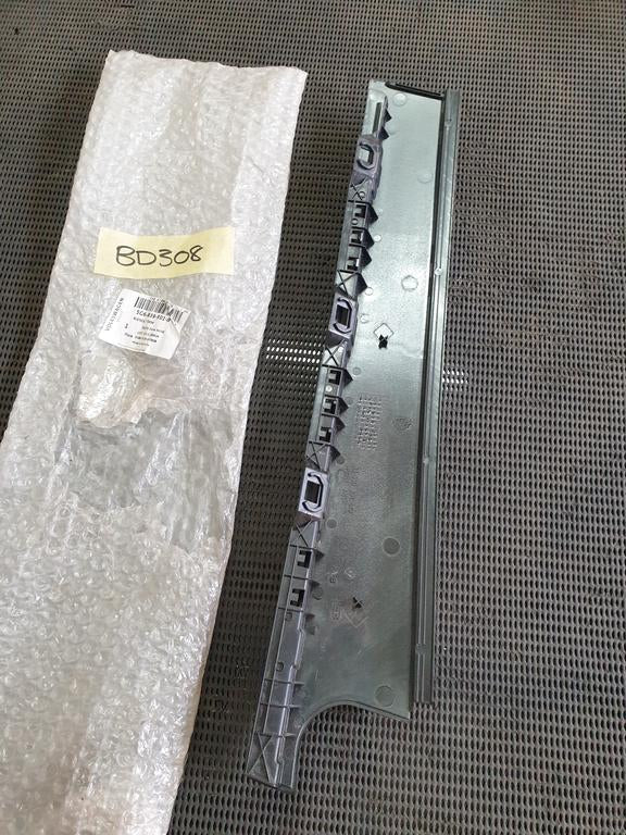 Volkswagen Golf 7 Left Rear Door Blackout Trim Moulding