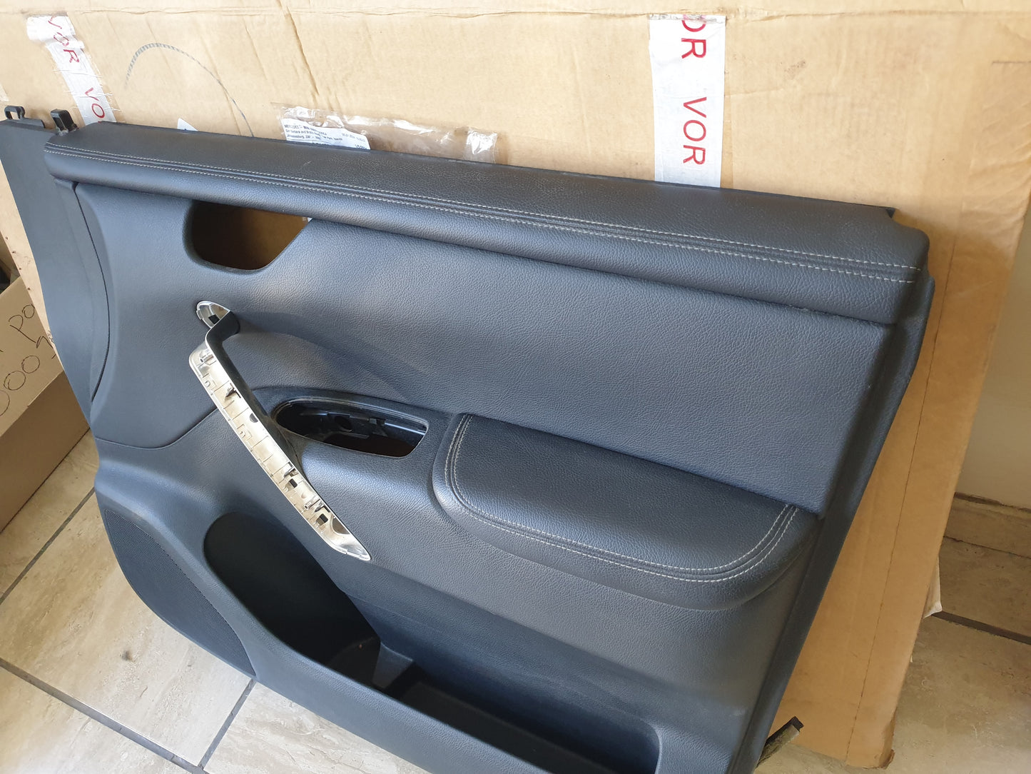 Original Used Mercedes-Benz X-Class W470 Right Front Interior Door Card