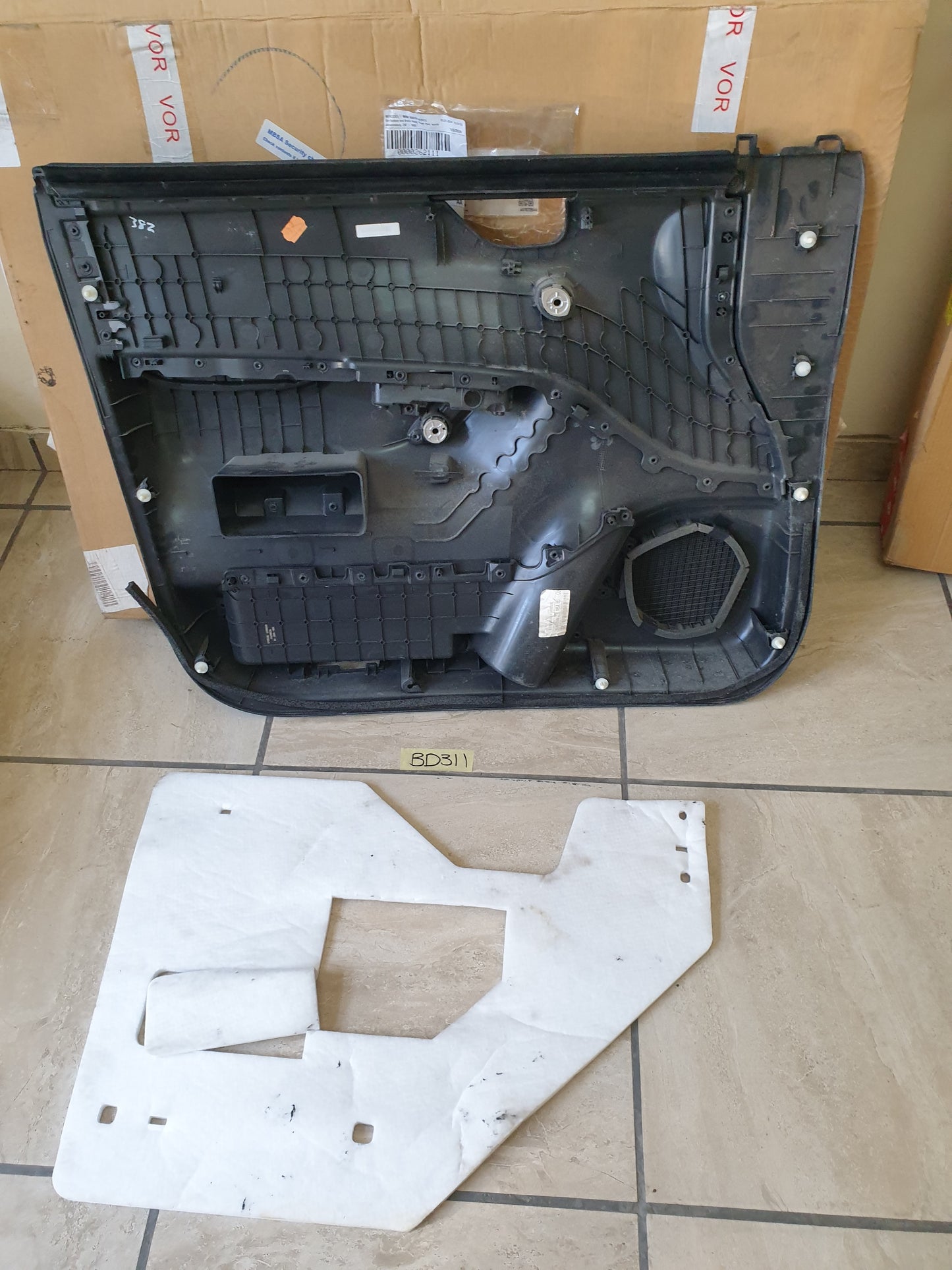 Original Used Mercedes-Benz X-Class W470 Right Front Interior Door Card