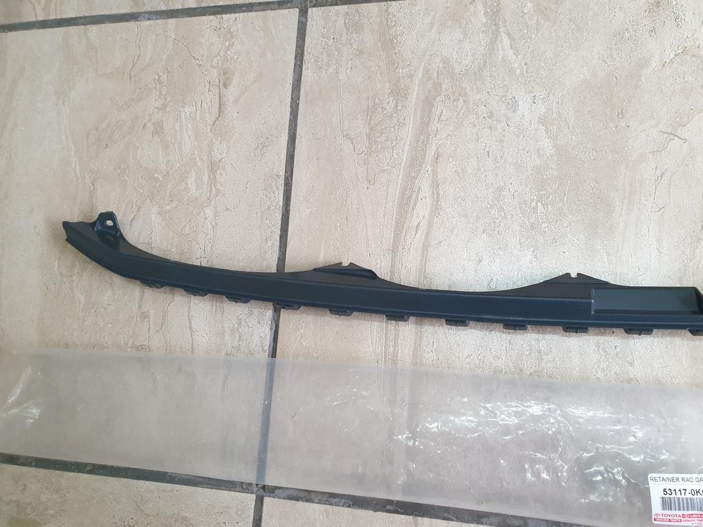 Original New Toyota Hilux Upper Radiator Grille Retainer