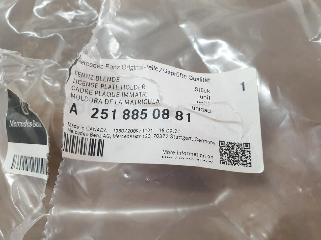 Original New Mercedes-Benz R-Class W251 Front License Plate Base