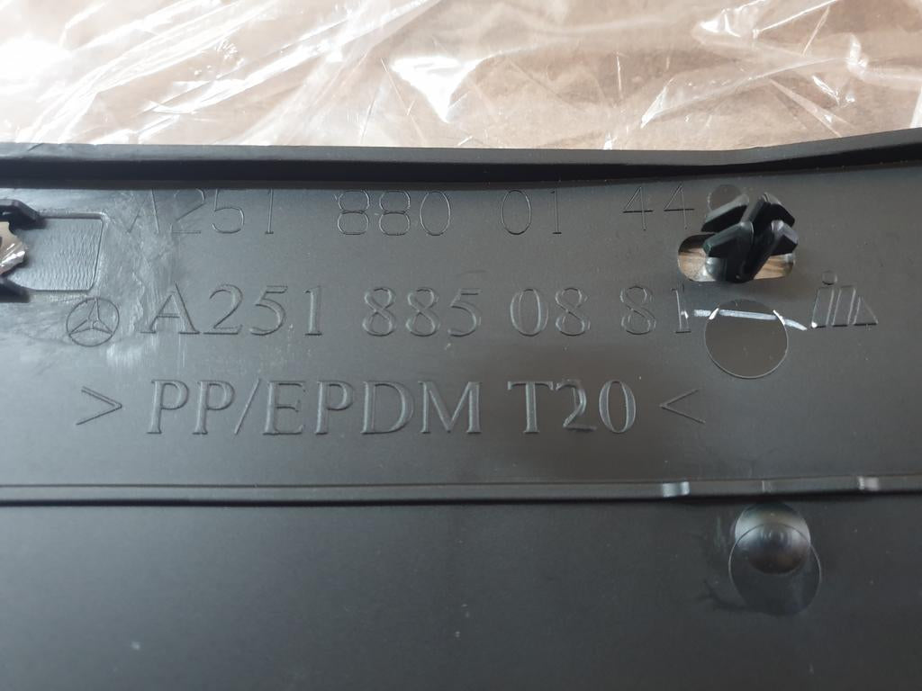 Original New Mercedes-Benz R-Class W251 Front License Plate Base