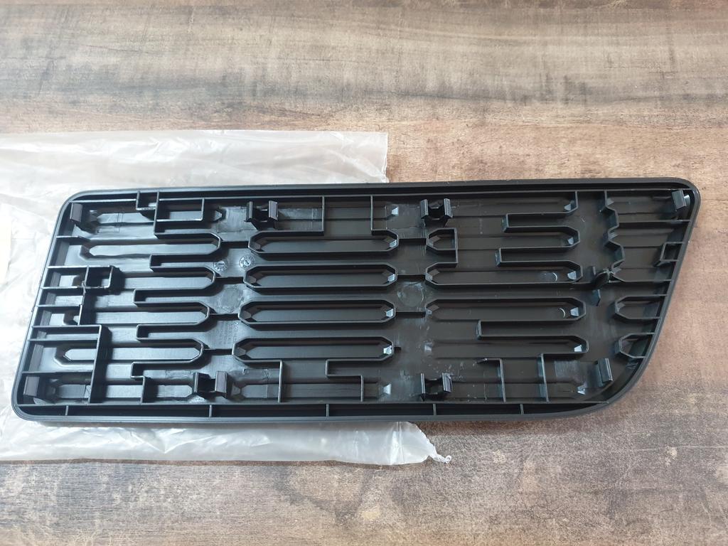 Original New JAC T9 2.0 CTi 2024 Right Rear Bumper Pedal