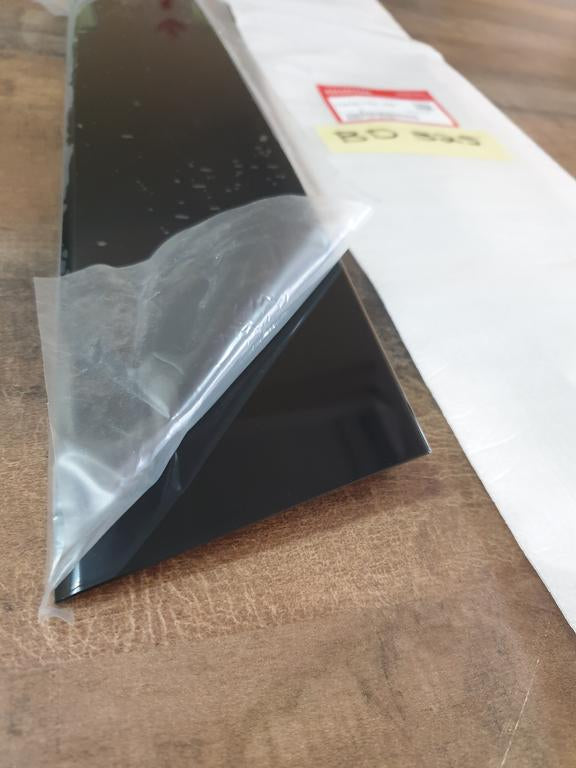 Original New Honda Fit Left Front Door Centre Blackout Moulding