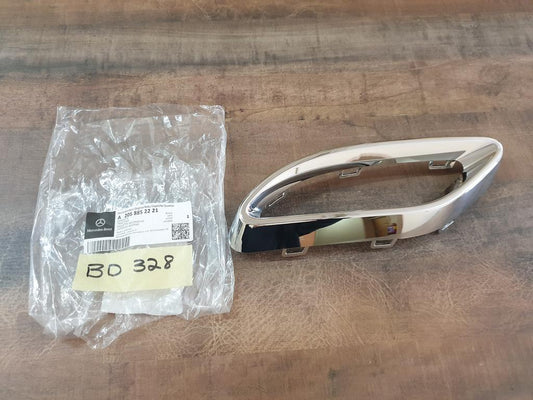 Original New Mercedes-Benz C-Class W205, C180-C250 / C200 Left Rear Chrome Exhaust Trim