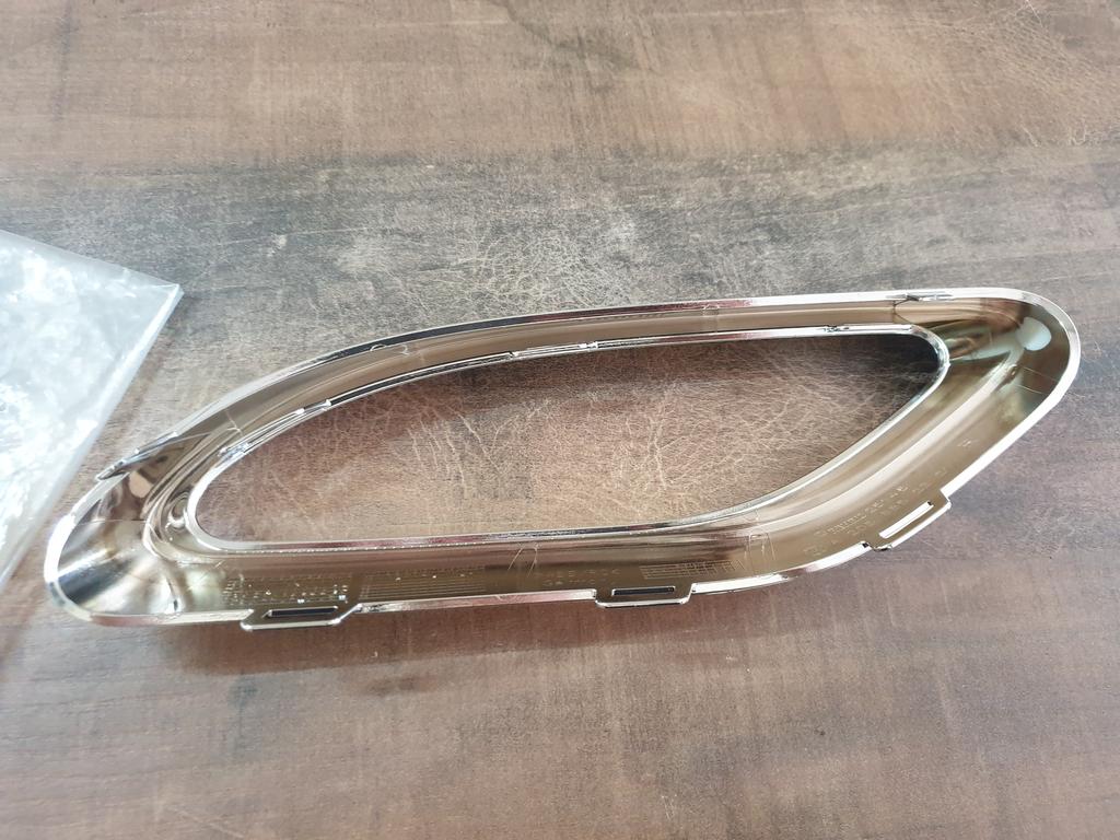 Original New Mercedes-Benz C-Class W205, C180-C250 / C200 Right Rear Chrome Exhaust Trim