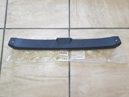 Original New Toyota Etios Rear Floor Finishing Plate