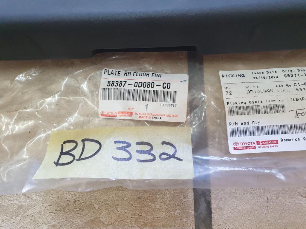 Original New Toyota Etios Rear Floor Finishing Plate