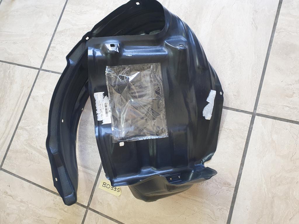 Original New Toyota Hilux Left Front Fender Liner