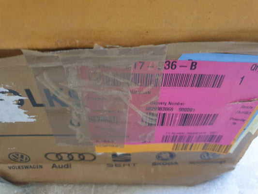 Original New Volkswagen Amarok Right Roof Rain Channel