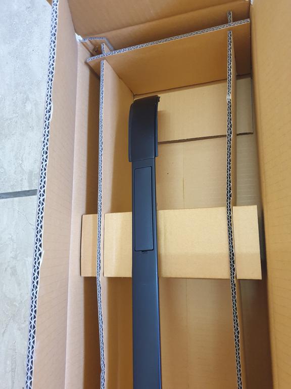 Original New Volkswagen Amarok Right Roof Rain Channel