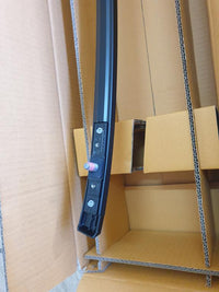Original New Volkswagen Amarok Left Roof Rain Channel