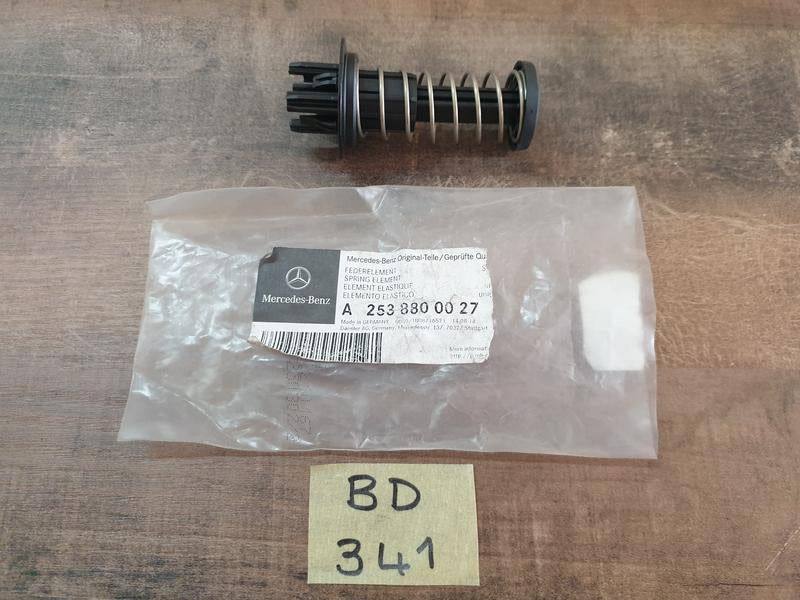 Original New Mercedes-Benz GLC W253 Hood Safety Catch Spring