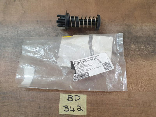Original New Mercedes-Benz GLC W253 Hood Safety Catch Spring