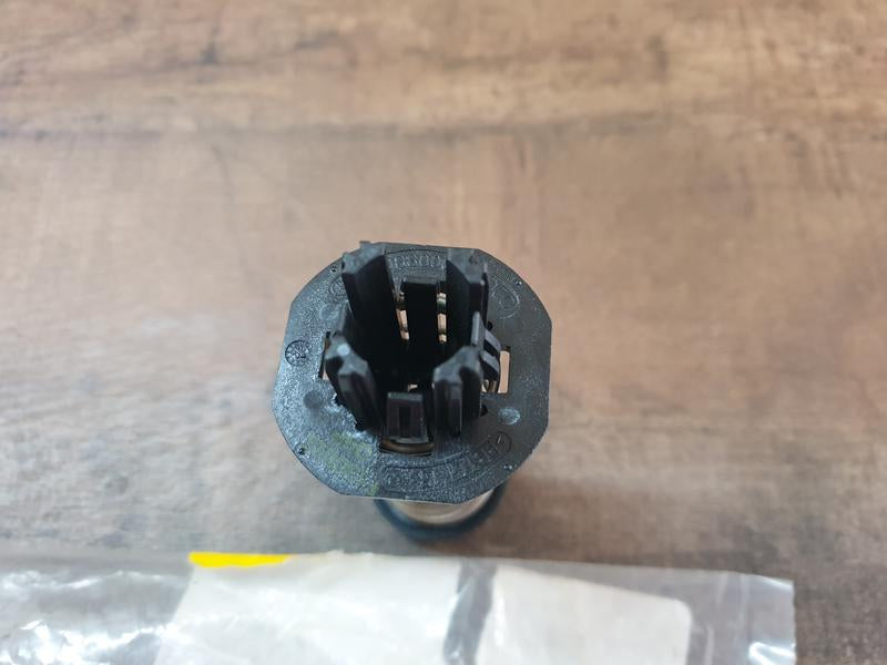 Original New Mercedes-Benz GLC W253 Hood Safety Catch Spring