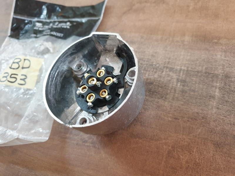 Truck Link 7 Pin Aluminium Trailer Socket