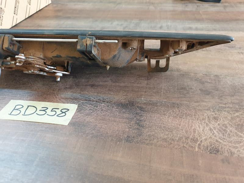 Original Used Toyota Hilux Tailgate Handle