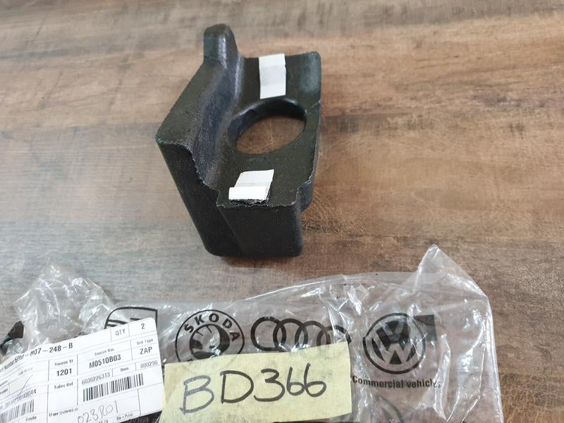 Original New Volkswagen Polo Right Front Bumper Foam Absorber