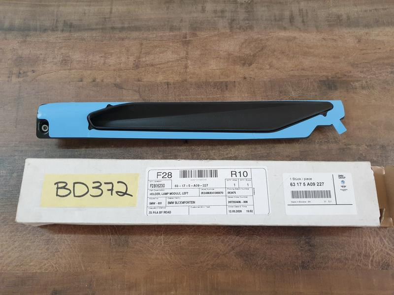 Original New BMW 4 Series 420iM440i Gran  Left Illuminated Door Sill Inner Light Trim