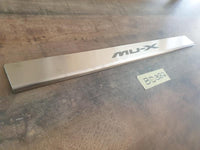 Original New Isuzu MU-X LS Front Door Step Plate
