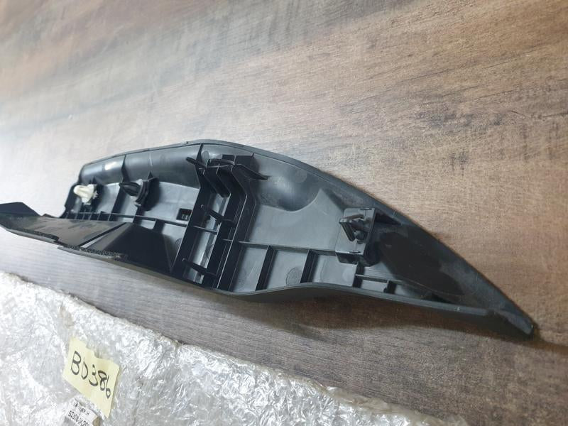 Original New Toyota Fortuner Left Front Fender Inner Upper Cover