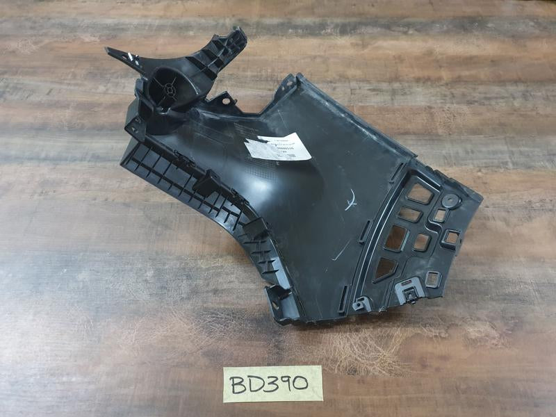Original New Mahindra XUV 3XO Left Rear Bumper Corner