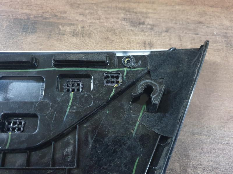 Original New Mahindra XUV 3XO Left Lower C-Pillar Cover