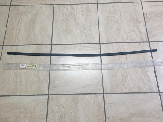 Original New Suzuki Ignis Right Roof Rain Channel