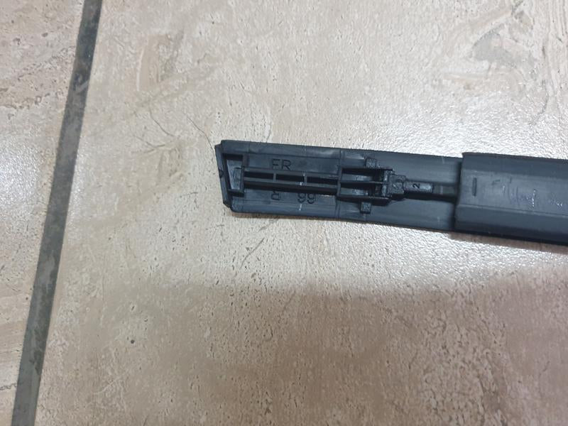 Original New Suzuki Ignis Right Roof Rain Channel