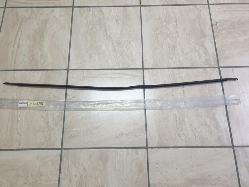 Original New Suzuki Ignis Right Roof Rain Channel
