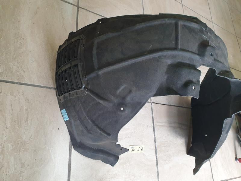 Original Used Audi Q5 Right Front Fender Liner