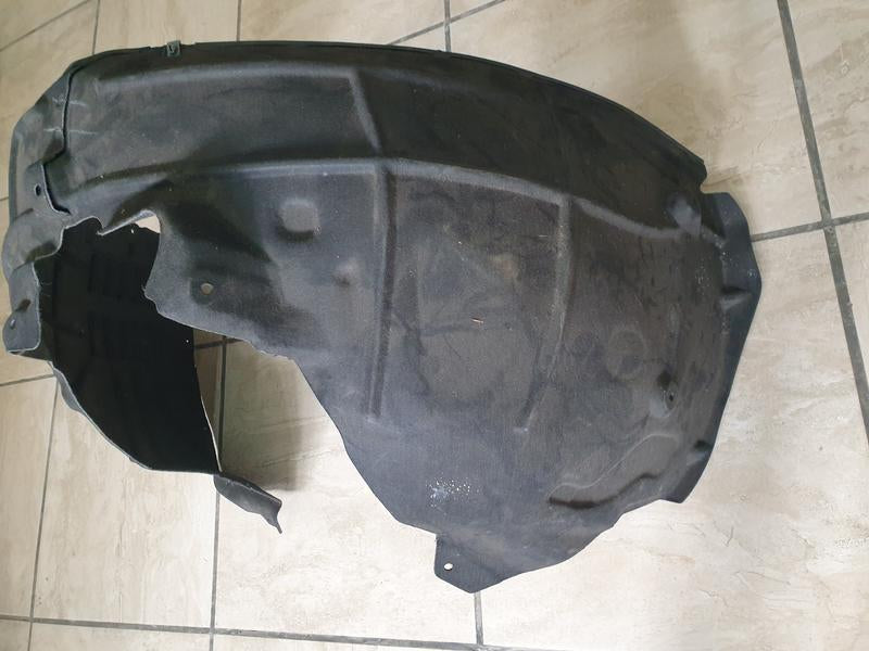 Original Used Audi Q5 Right Front Fender Liner
