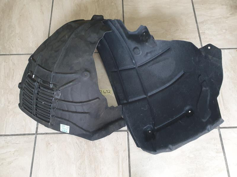 Original Used Audi Q5 Right Front Fender Liner