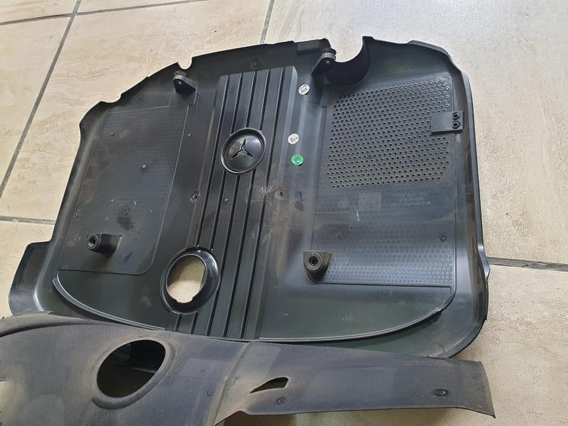 Original Used Mercedes-Benz C-Class E-Class W204 W212 Engine Cover