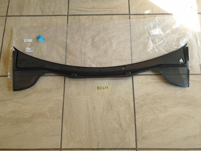 Volkswagen Aftermarket Polo Windshield Wiper Cowl Panel