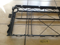 Original New Mercedes-Benz V-Class W447 Radiator Condensor Bracket