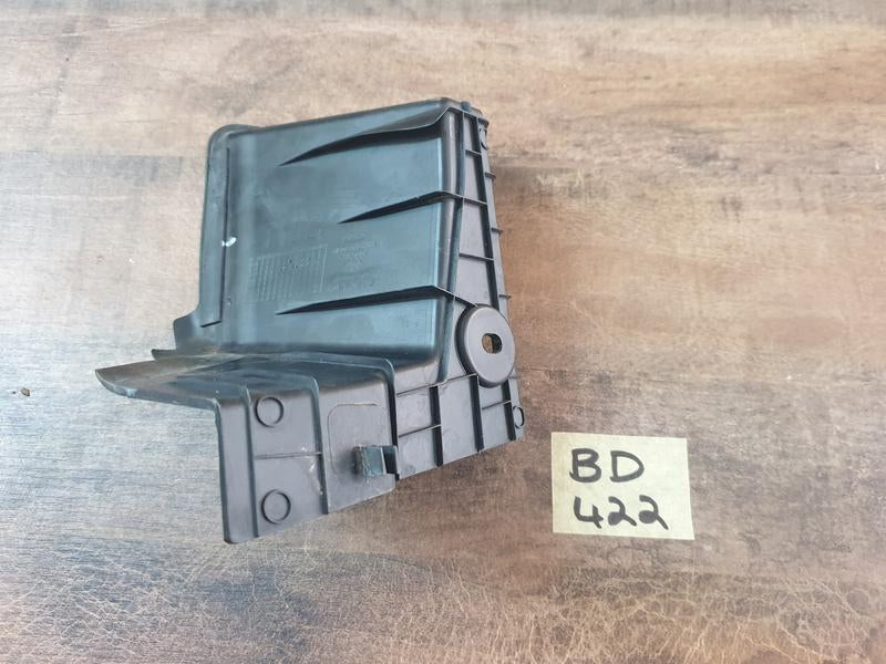 Original Used Omoda C5 Right Front Fender Trim